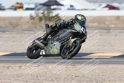 media/Oct-05-2025-CVMA (Sun) [[beeef4f201]]/Race 7-Middleweight Shootout/